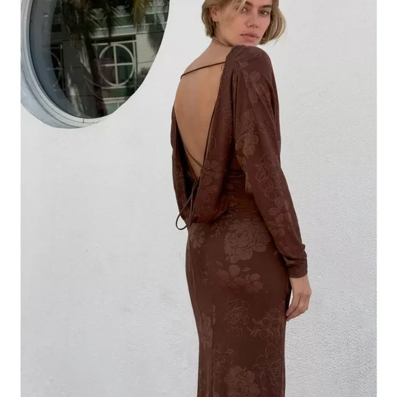 SOLD OUT - Picture 5 of 10